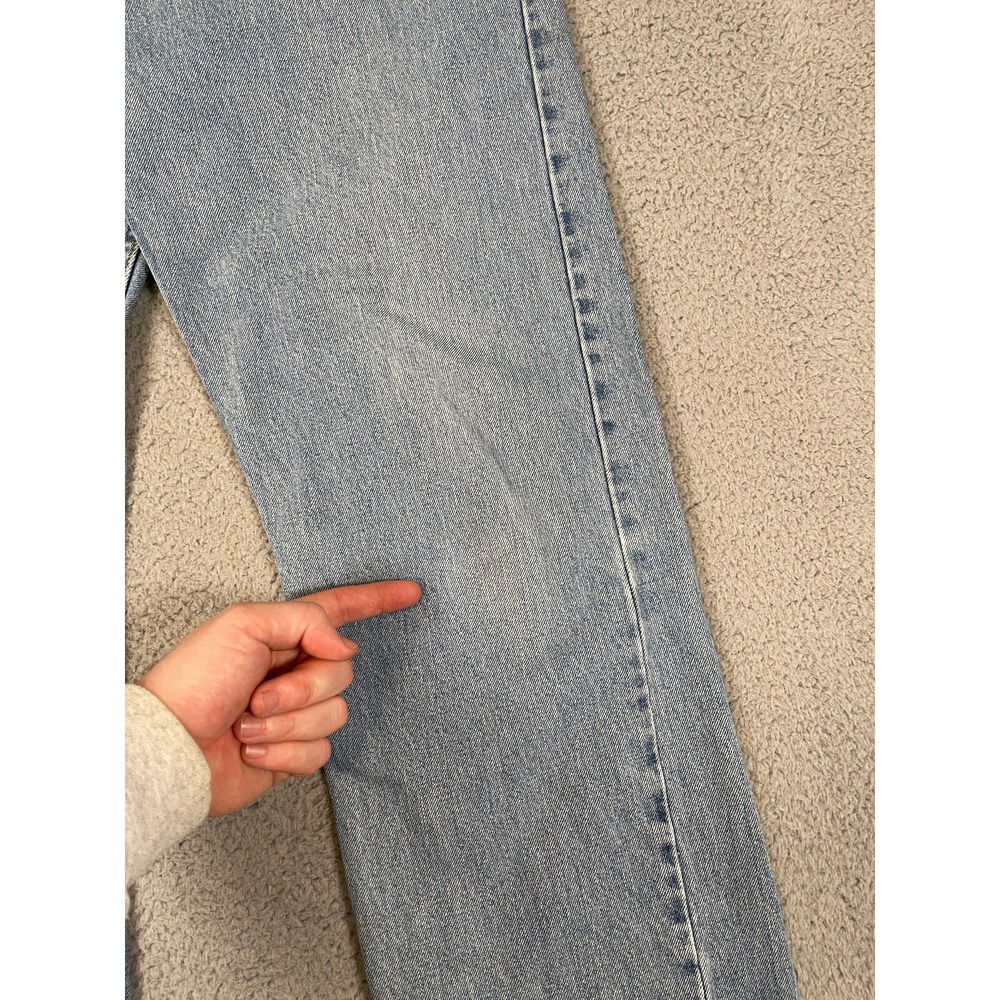 VTG Levis Jeans Mens 34x34 Blue Relaxed Y2K Great Faded Denim Distressed Grunge - Picture 3 of 8